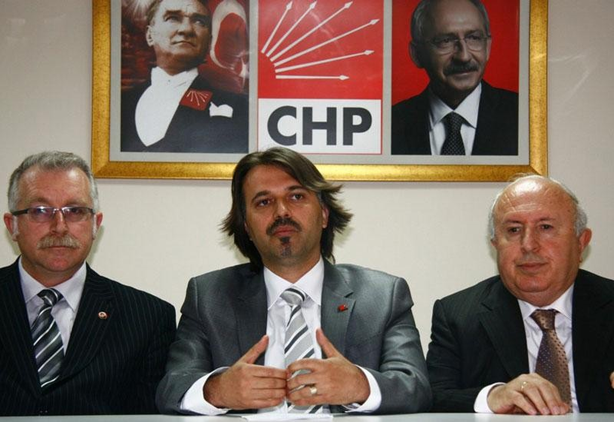 (Özel Haber) AK Parti\'ye Geçen Ömür Şanlı\'ya Tepki
