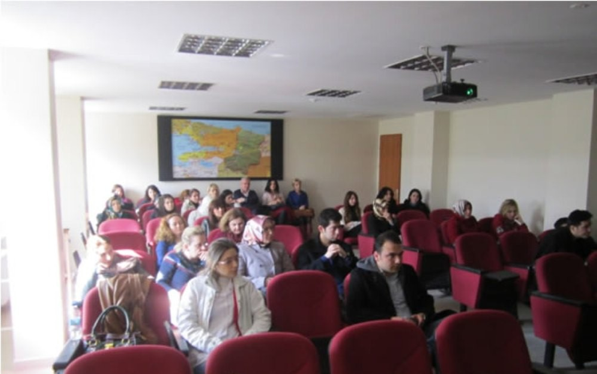 Acil Servis Çalışanlarına İntihar Girişimlerine Karşı Psikososyal Destek Eğitimi Veriliyor