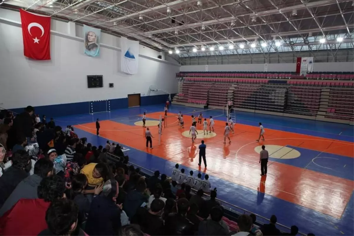 Adıyaman Üniversitesi Erkek Voleybol Takımı, Galip Geldi