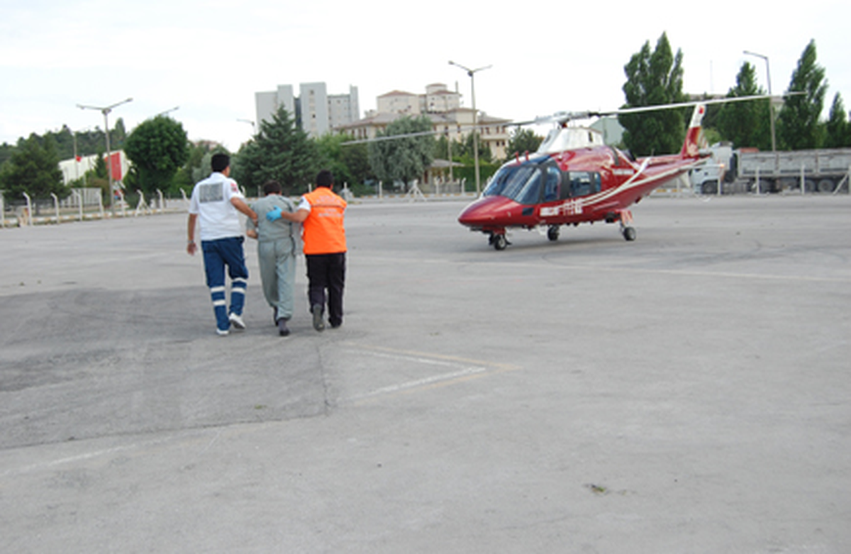 Ambulans Helikopter, Yaralı İnşaat İşçisi İçin Havalandı