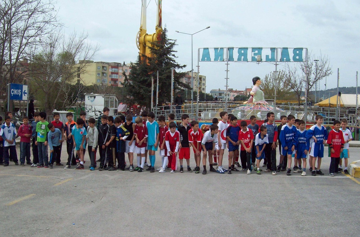 Atletizm Takımına Biga\'dan 10 Sporcu