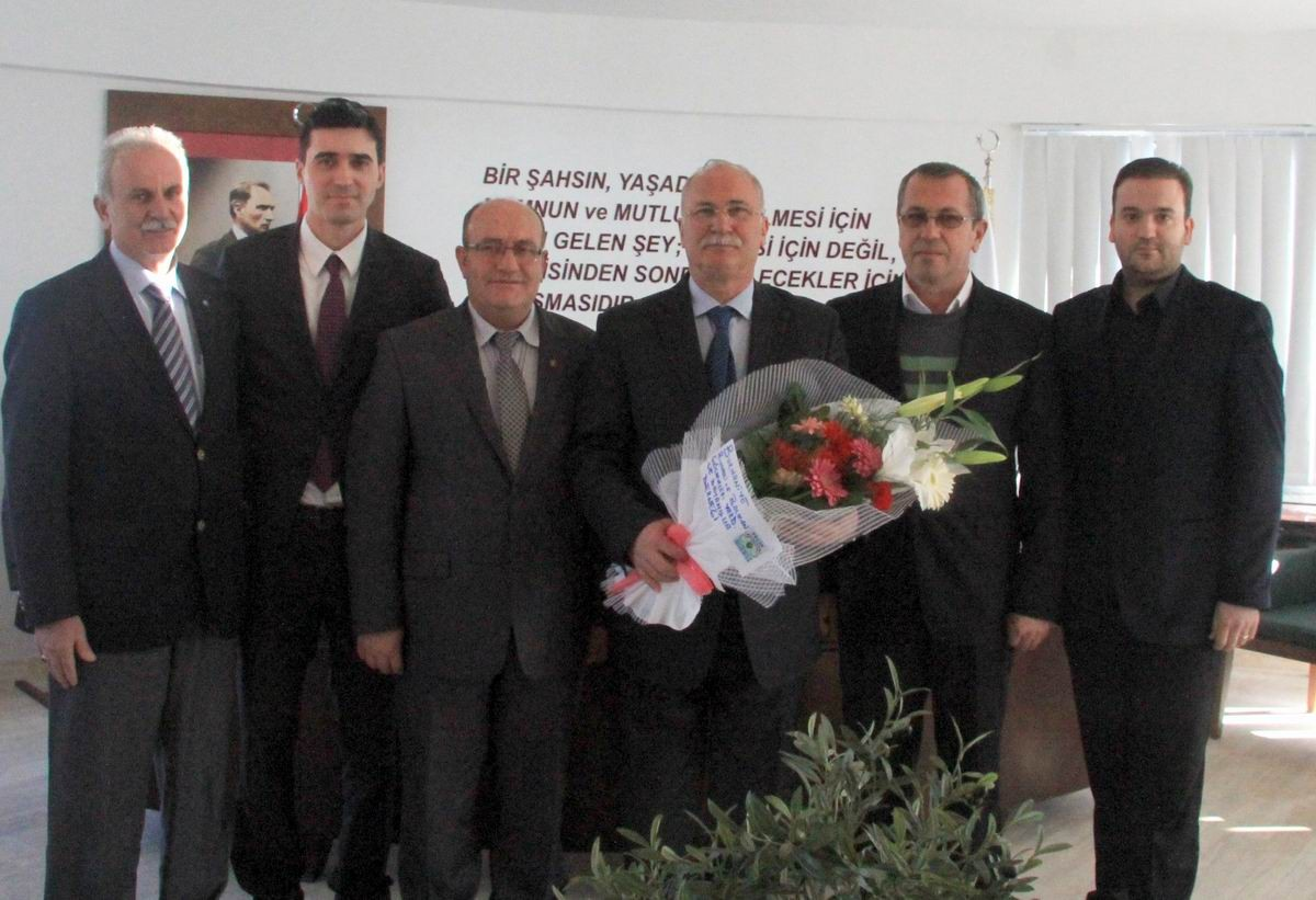 Başkan Akova\'ya Rumeliler Derneği\'nden Ziyaret