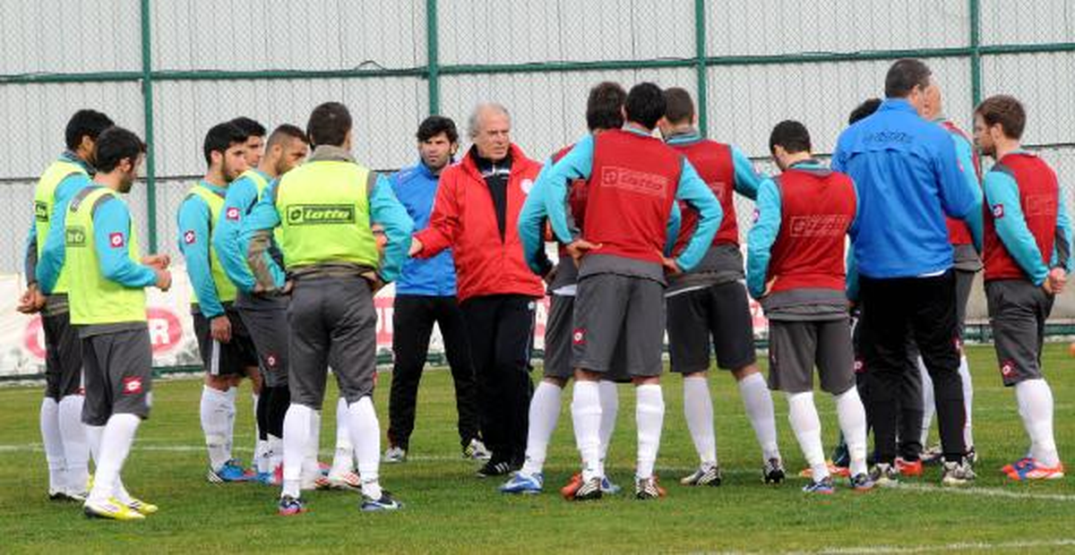 Çaykur Rizespor Hesaplara Başladı