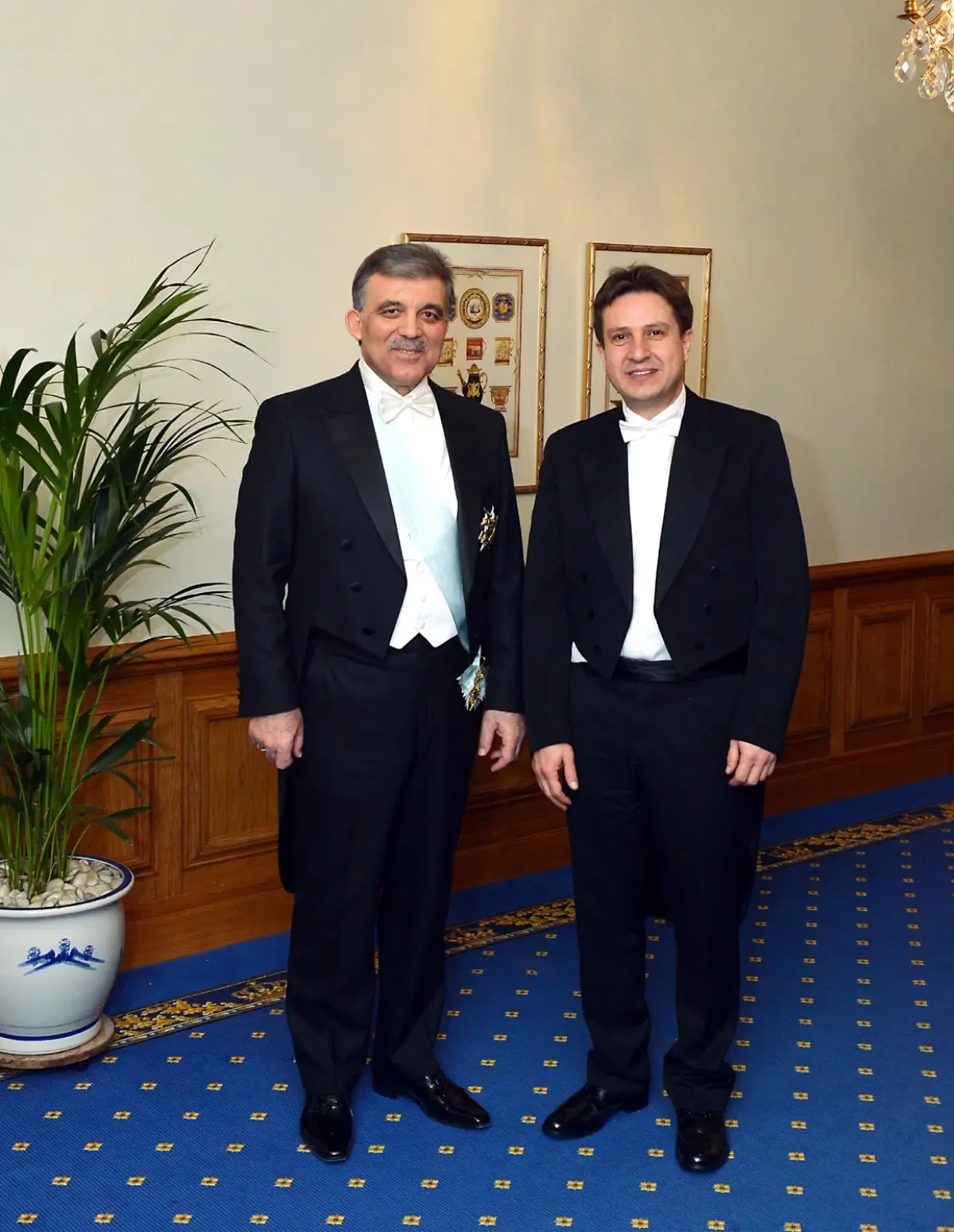 Cumhurbaşkanı Gül\'den \'Frak\' Hatırası