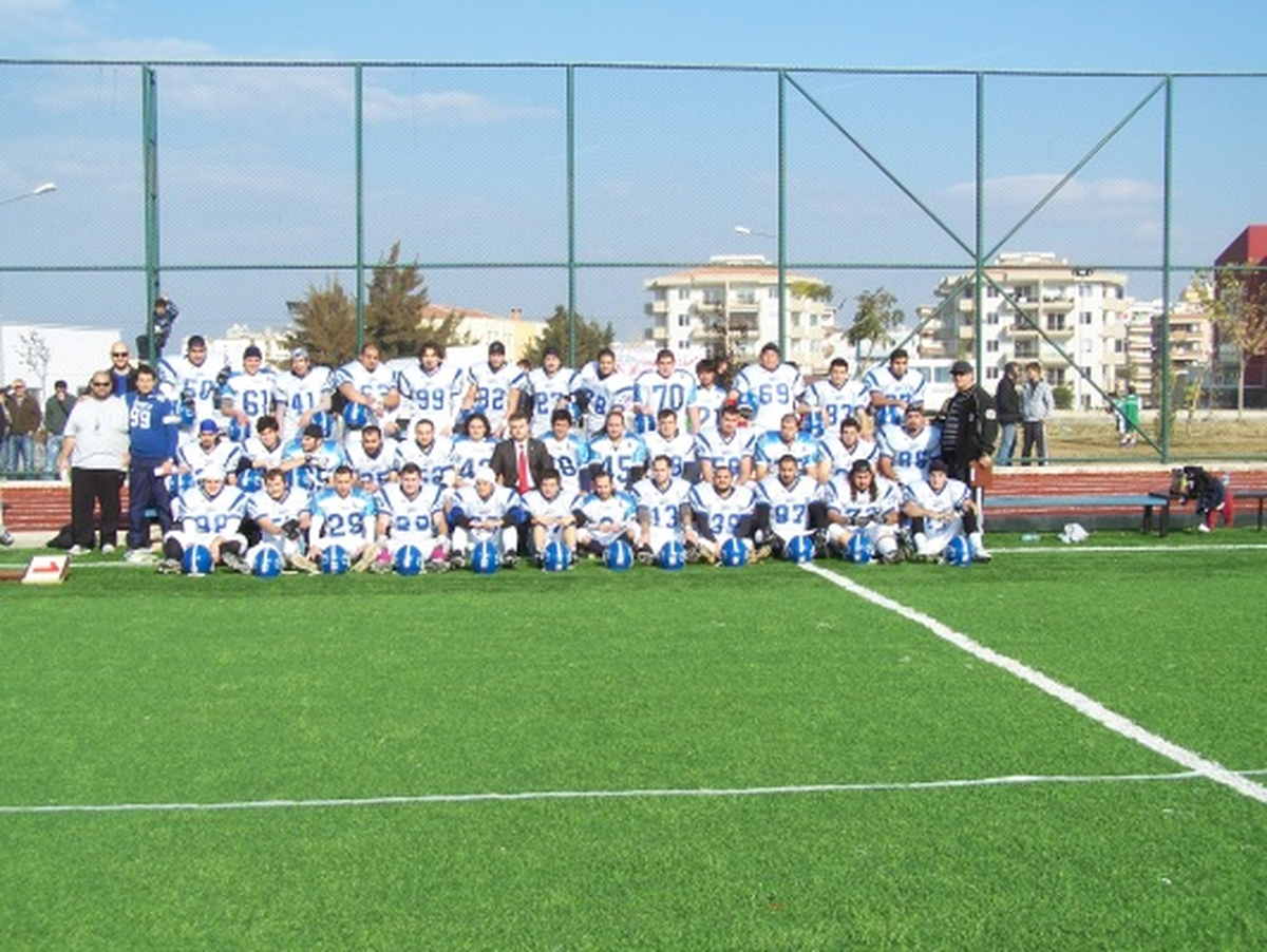 Derbiyi Kazanan Bostanlıspor\'da Zirve Hesapları