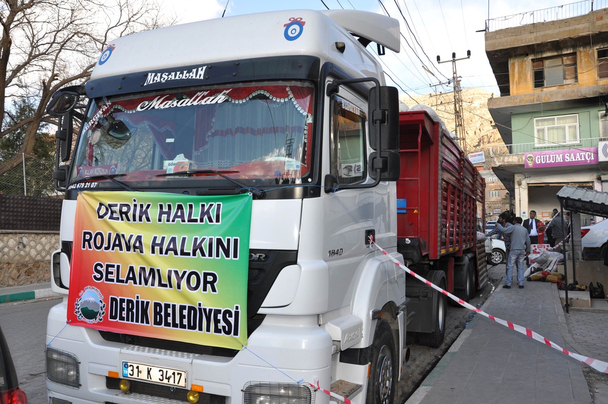Derik\'ten Suriye Halkına Yardım Kampanyası