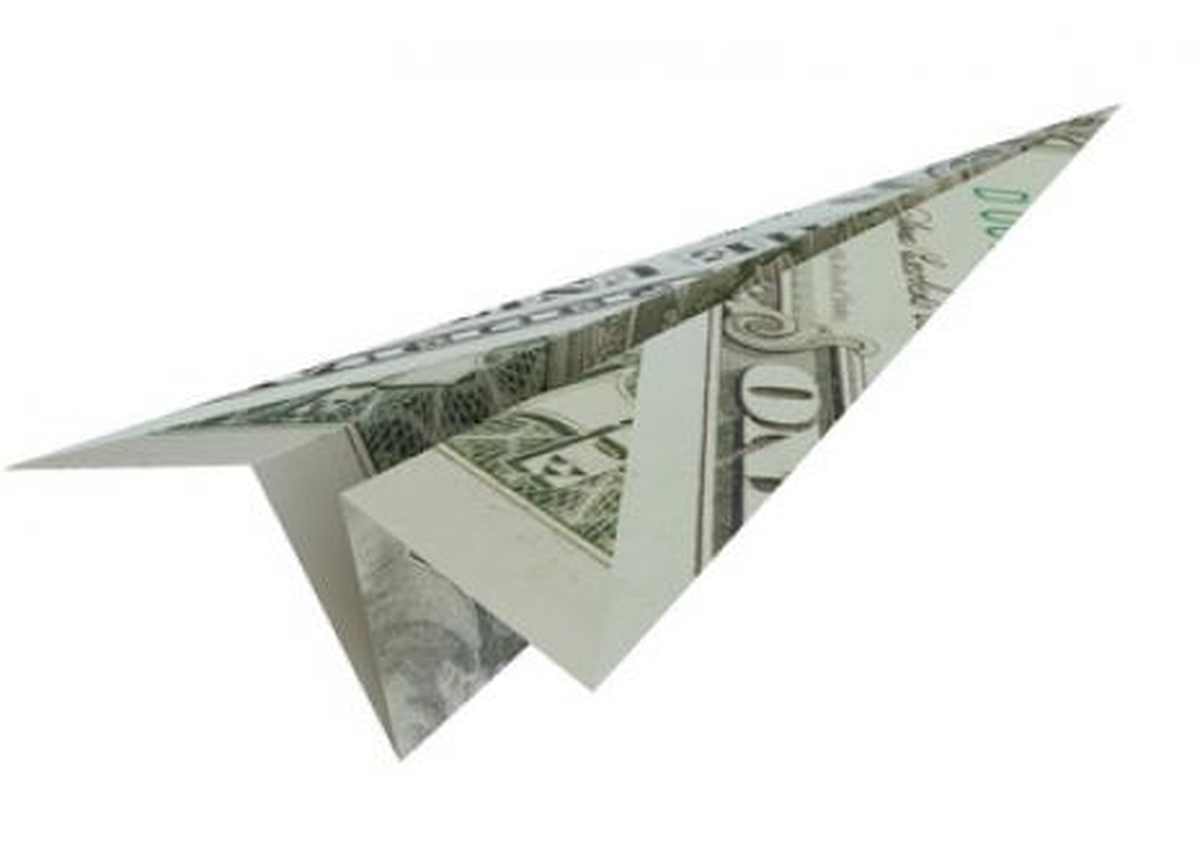Dolar Uçuşa Geçti