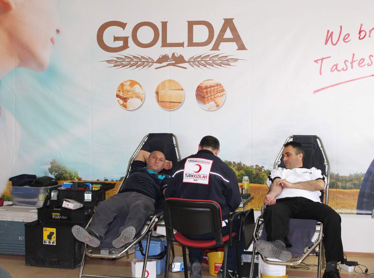 Golda Makarna\'dan Kan Bağışına Destek