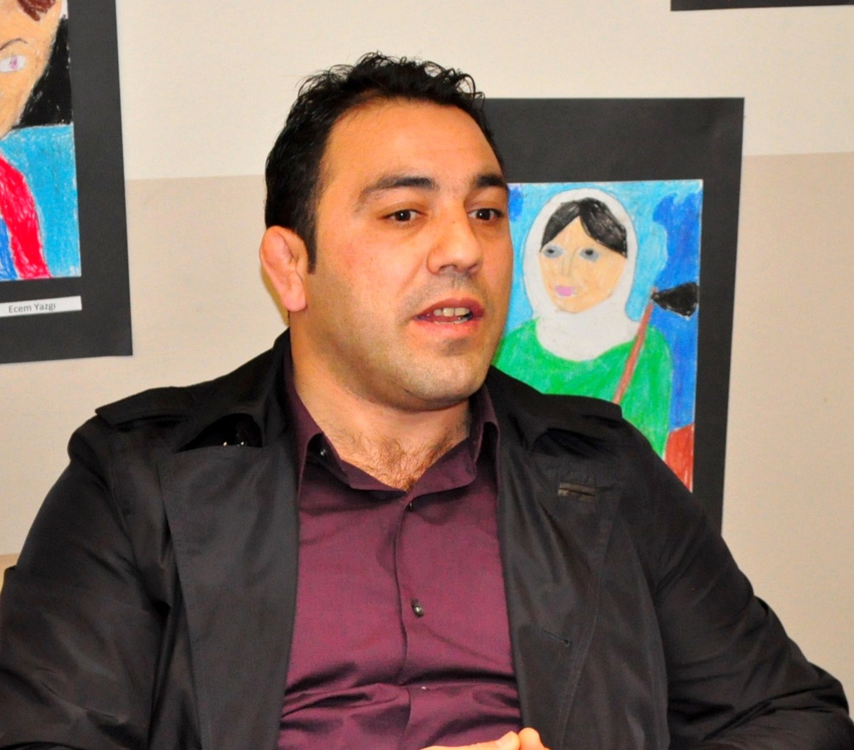 Hamza Yerlikaya Sinirlendi