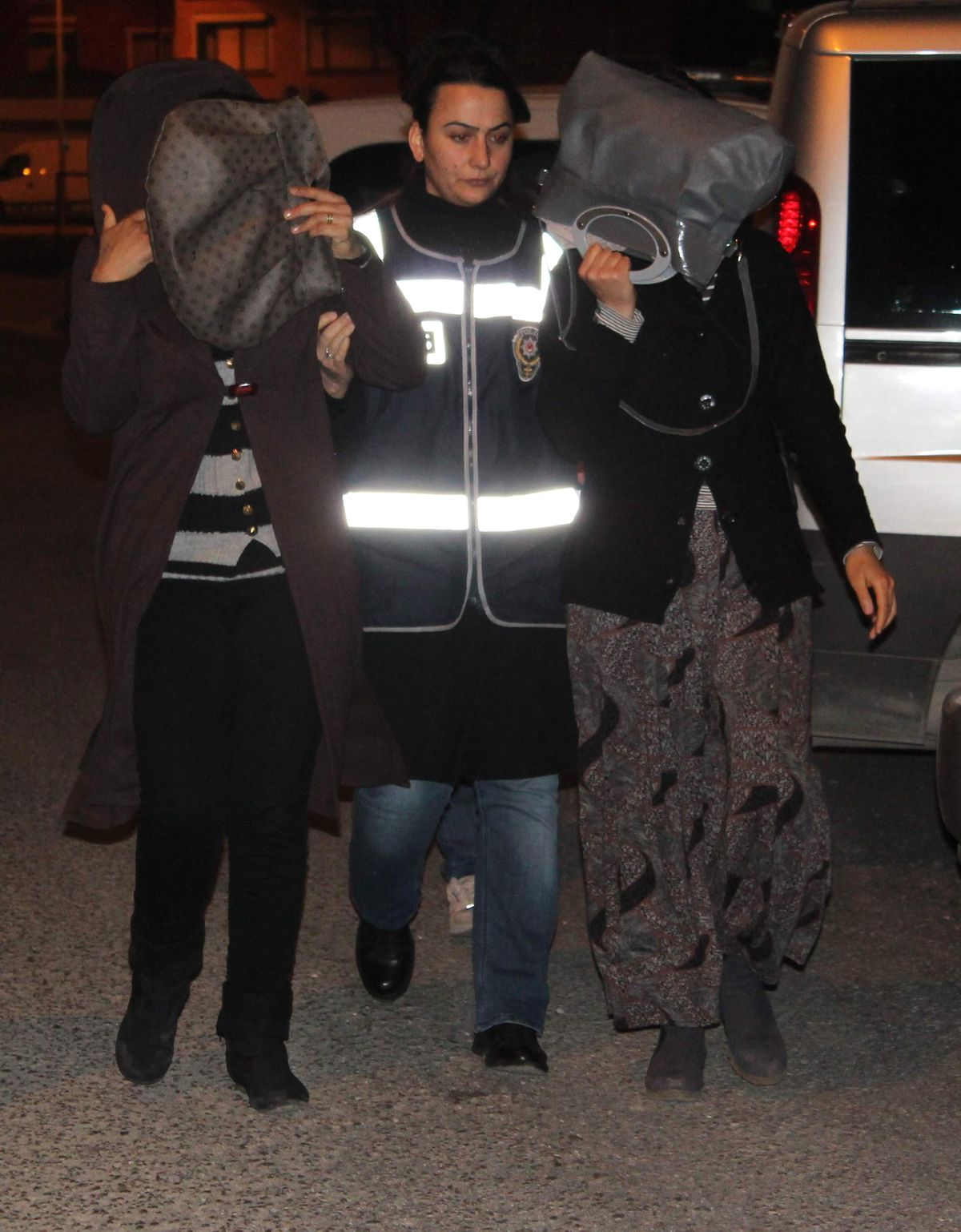 Hırsızlık Şüphelileri Yakalandı