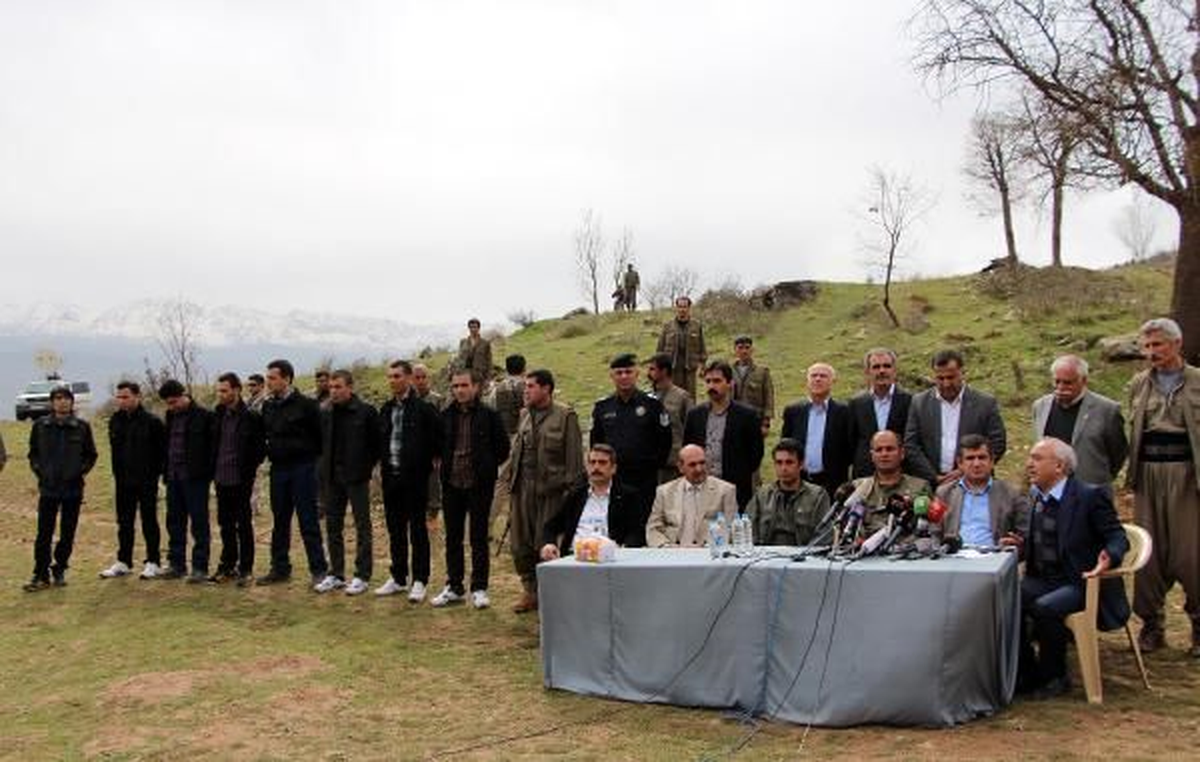 Kaçırılan Kamu Görevlilerinin Serbest Bırakılması