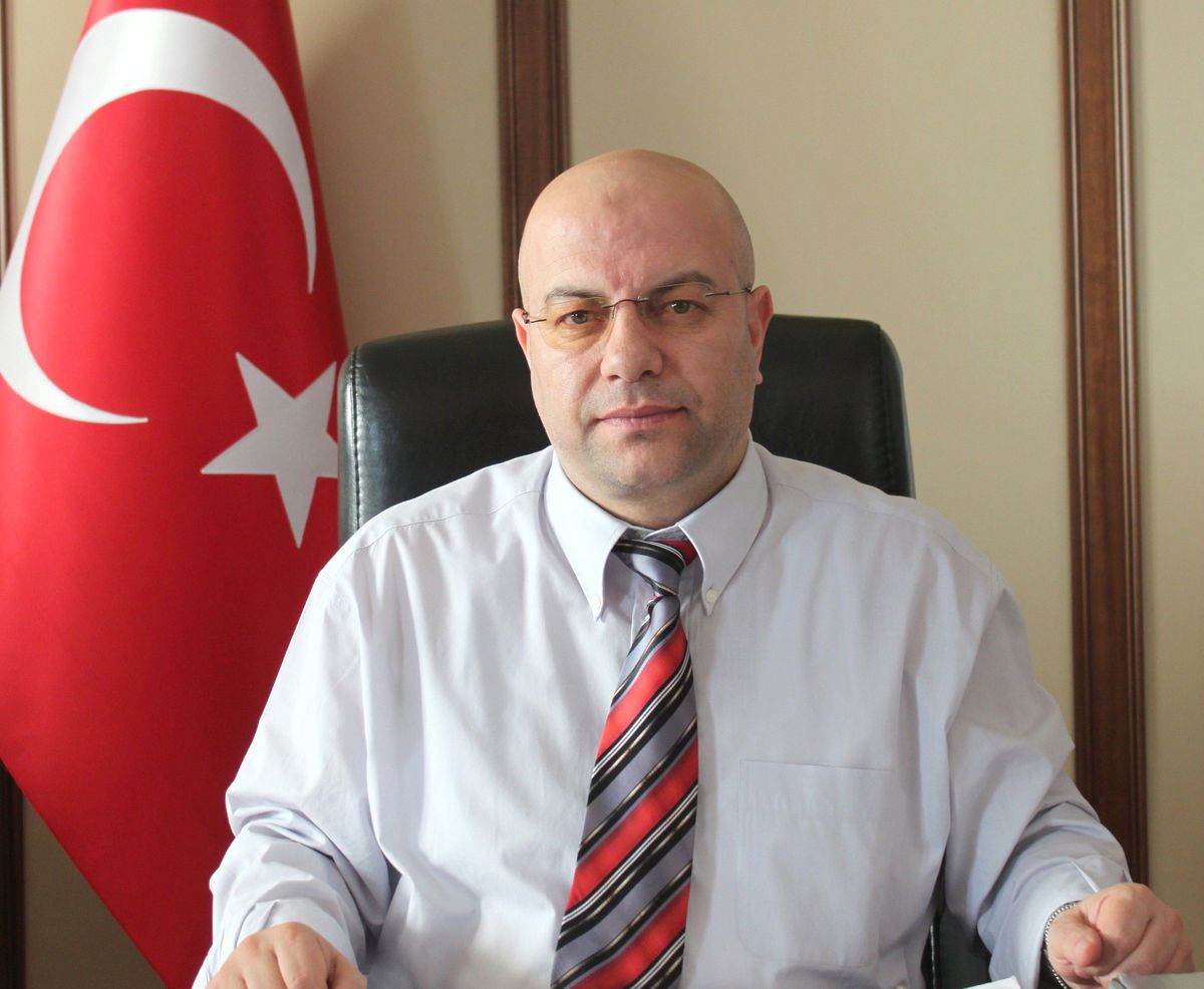 Khb Genel Sekreteri Prof. Dr. Erdoğan Sağlık Çalışanlarının Tıp Bayramını Kutladı