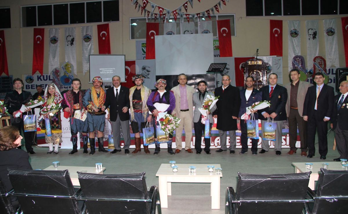 Kula\'da Mehmet Akif Ersoy ve 18 Mart Çanakkale Şehitleri Anıldı