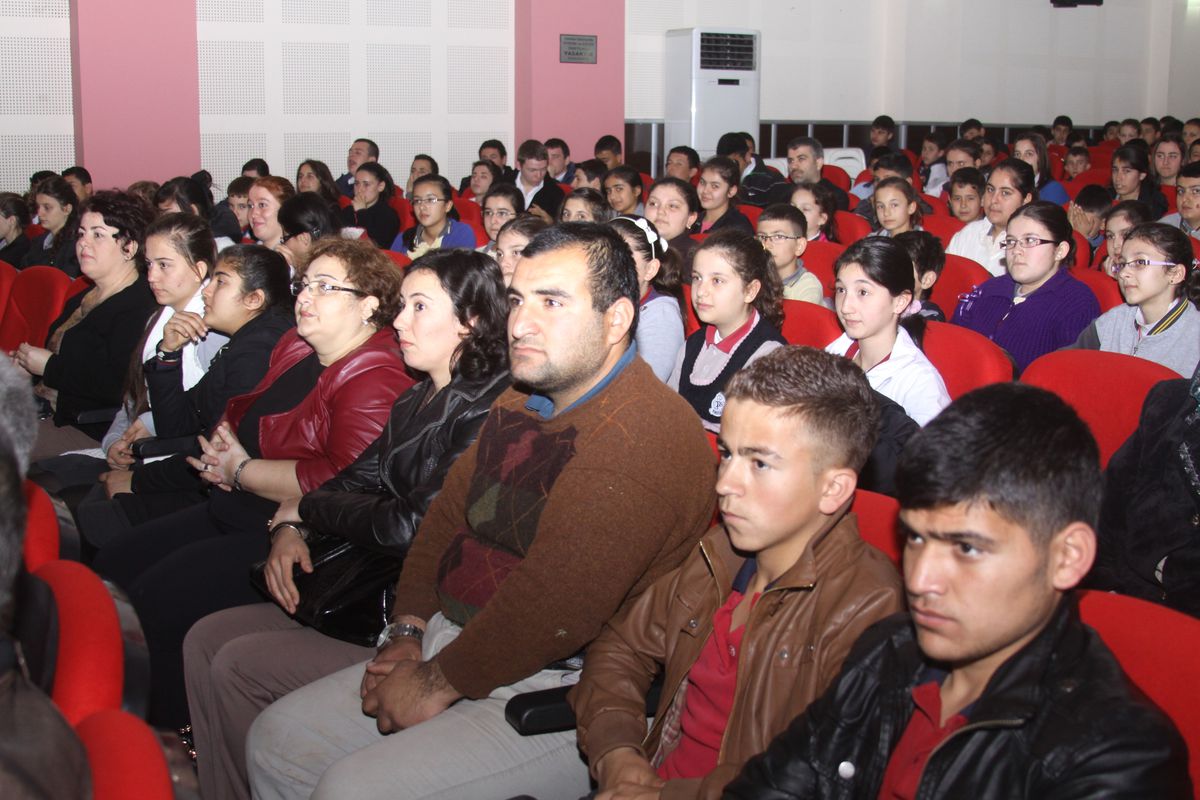 Mehmet Akif Ersoy Saruhanlı\'da Anıldı