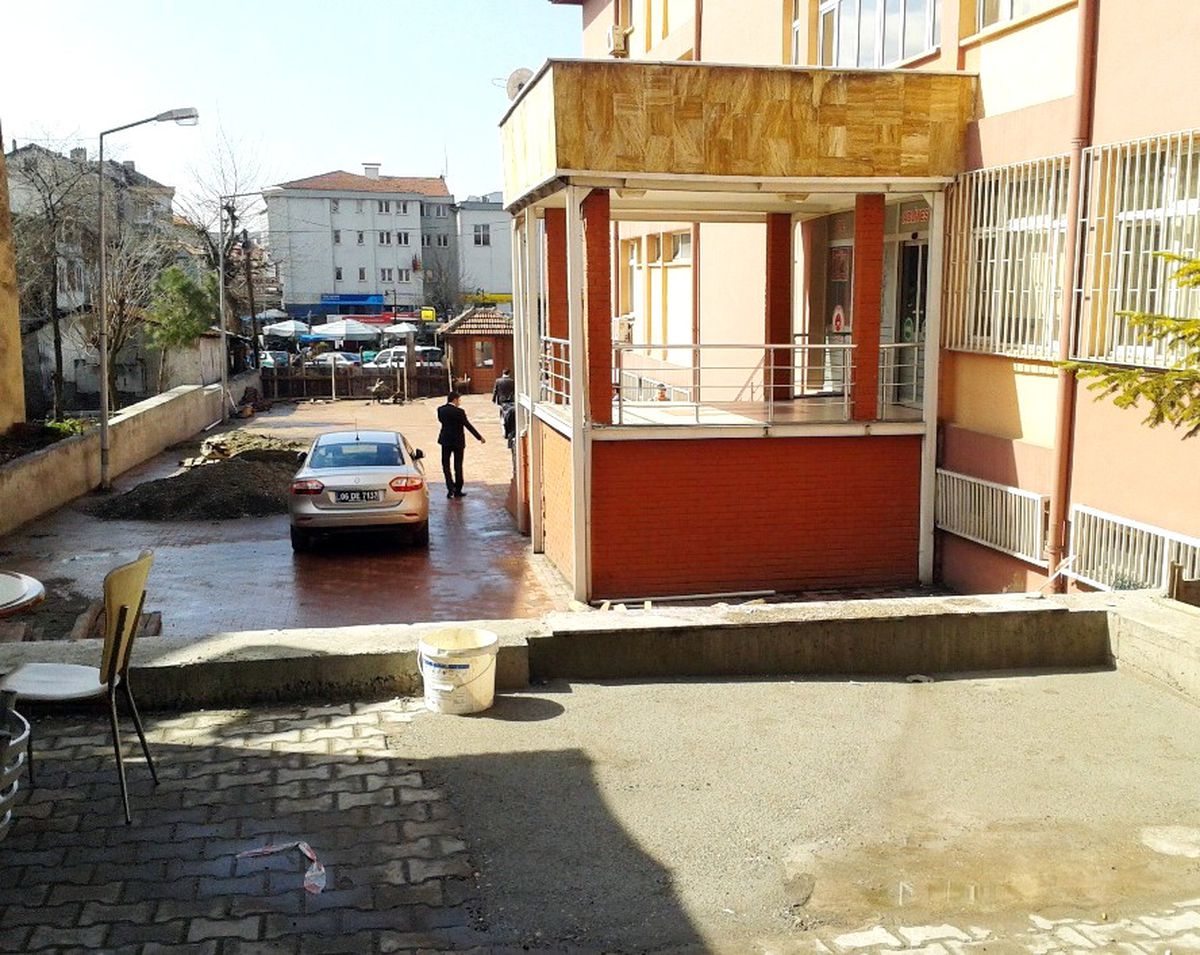 Merdivenleri Görmeyince Şaşırdılar