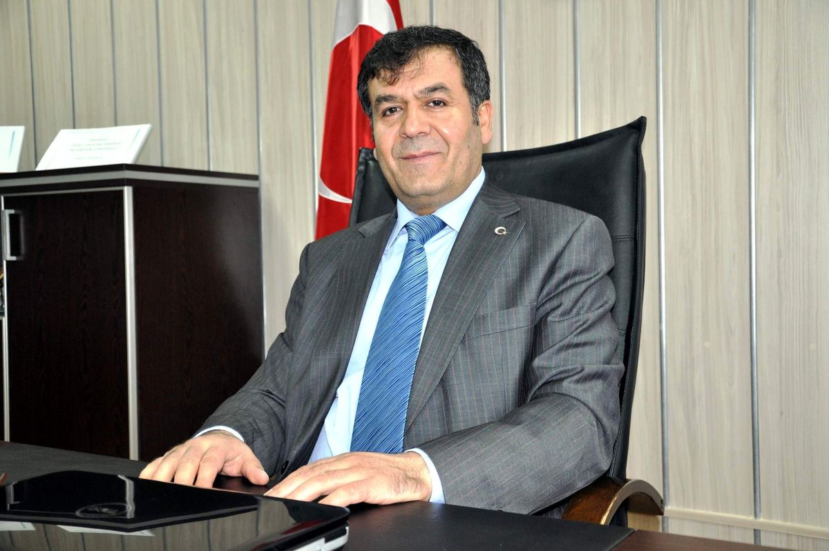 Müsteşar Yardımcısı BÜ\'de Dekan Oldu