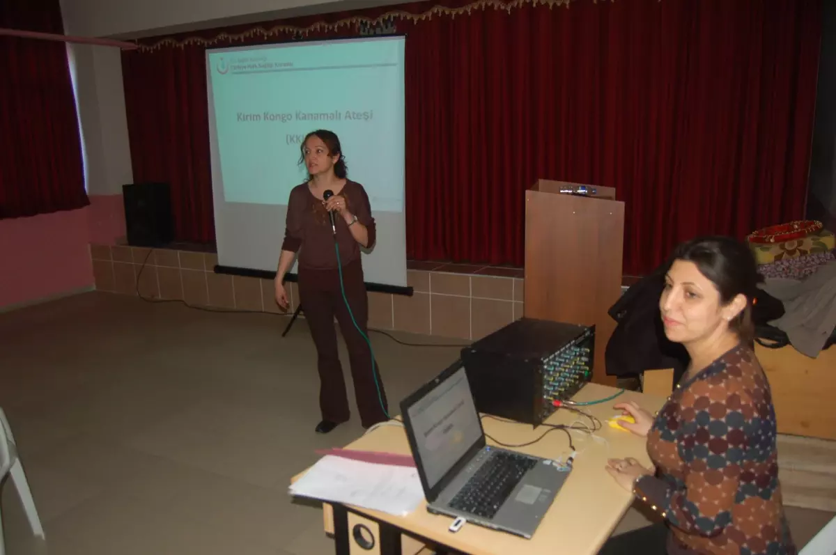 Öğrencilere Kene Dersi