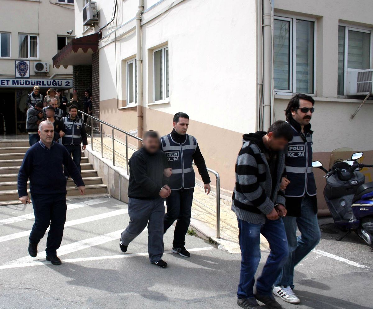 "Onlar Esrar Değil Ada Çayı"