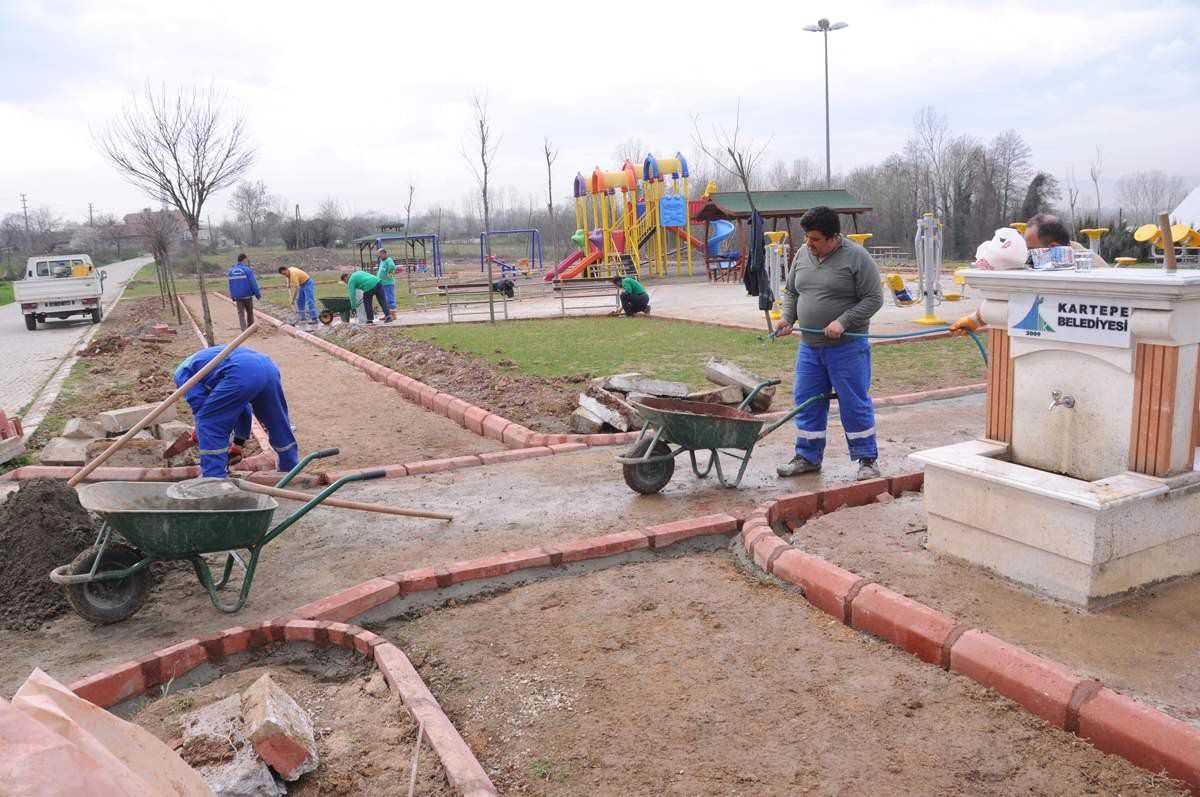 Pınarbaşı Parkı\'ndaki Çalışmalar Sürüyor