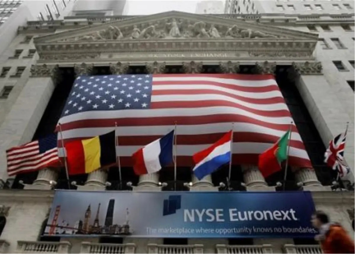 S&p, Nyse Euronext\'in Notunu Kırdı