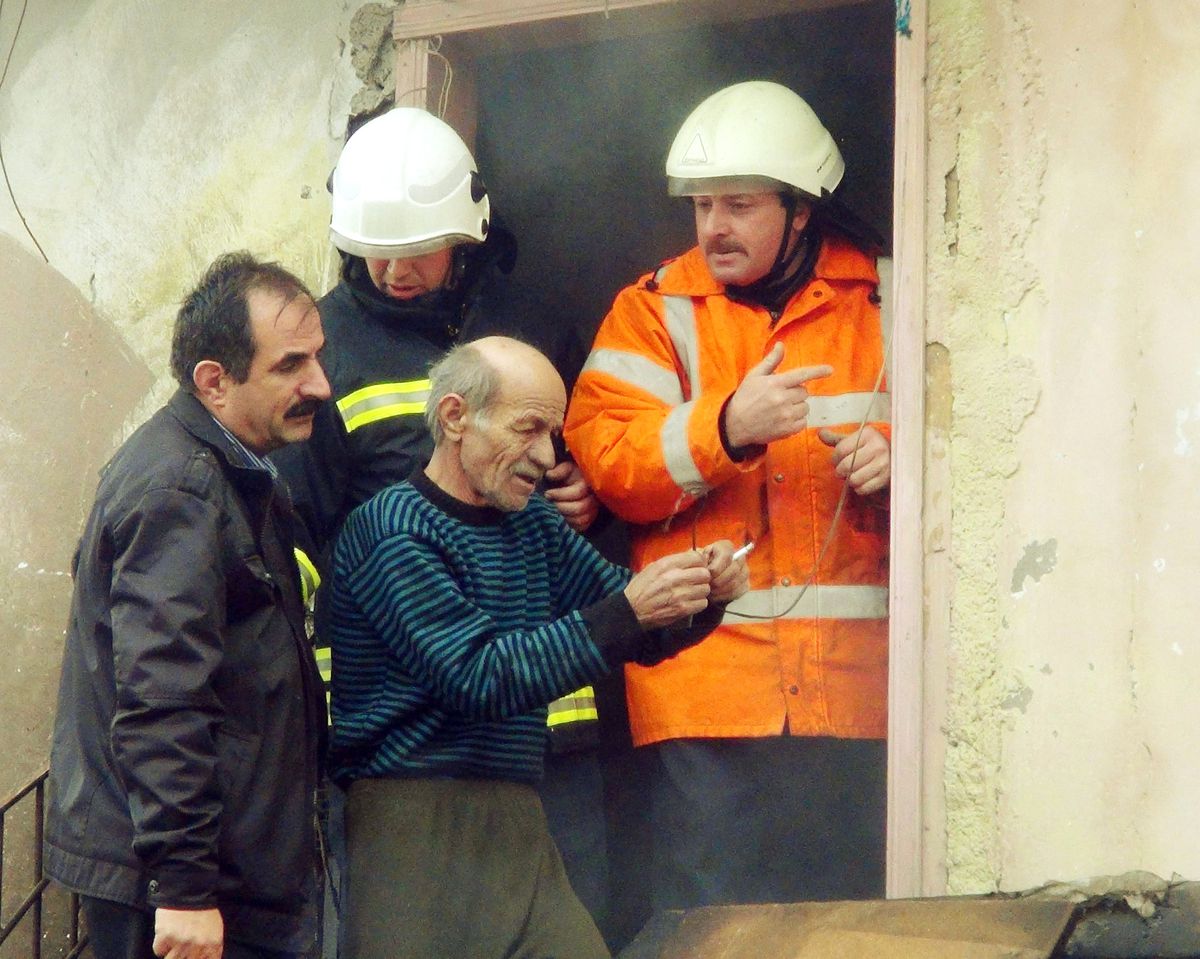 Yangın Çıkan Ev Kullanılamaz Hale Geldi