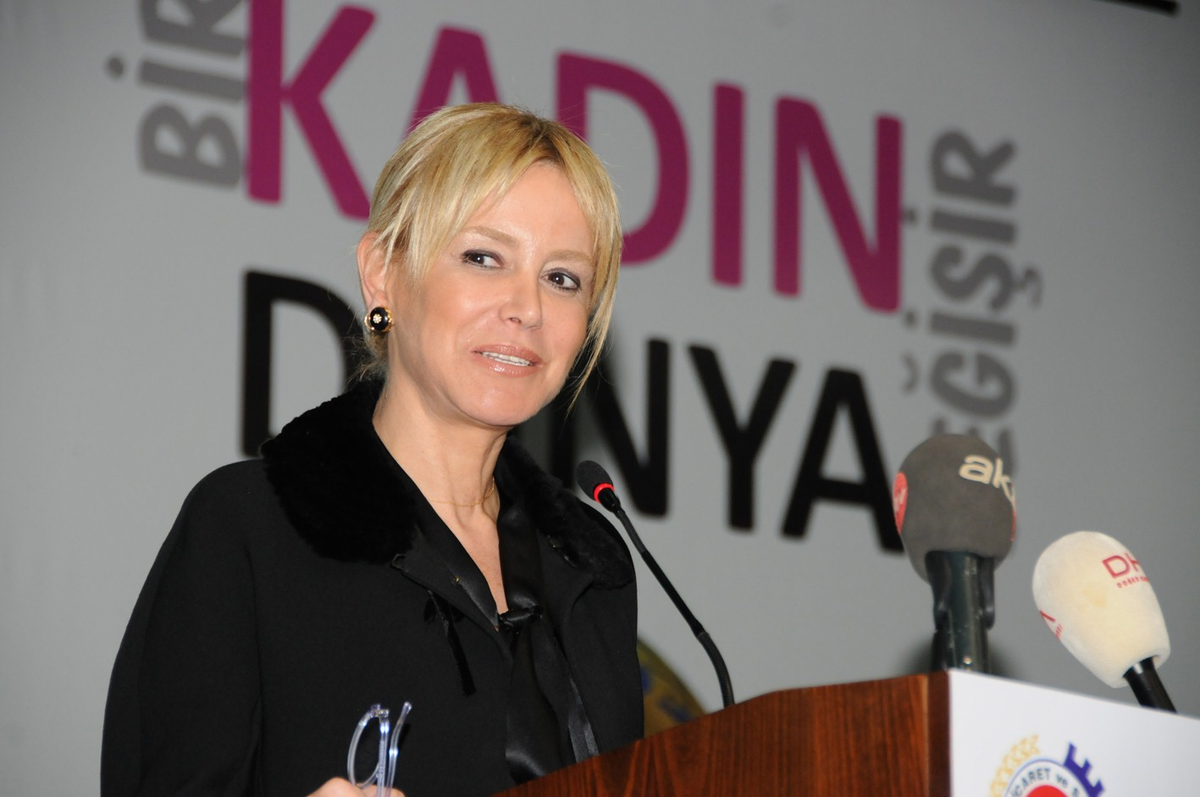 Yüz Kızartıyordu, Şimdi Yüz Ağartıyor