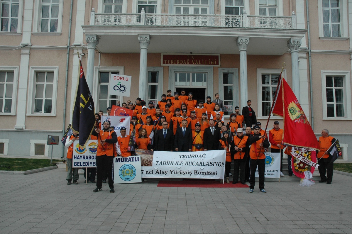 57. Alay Askerleri Anısına Yürüyorlar