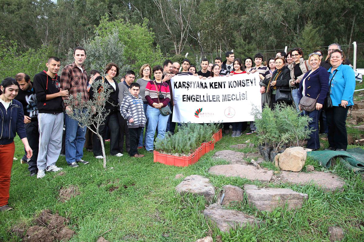 Ağaç Sevgisi Engel Tanımadı