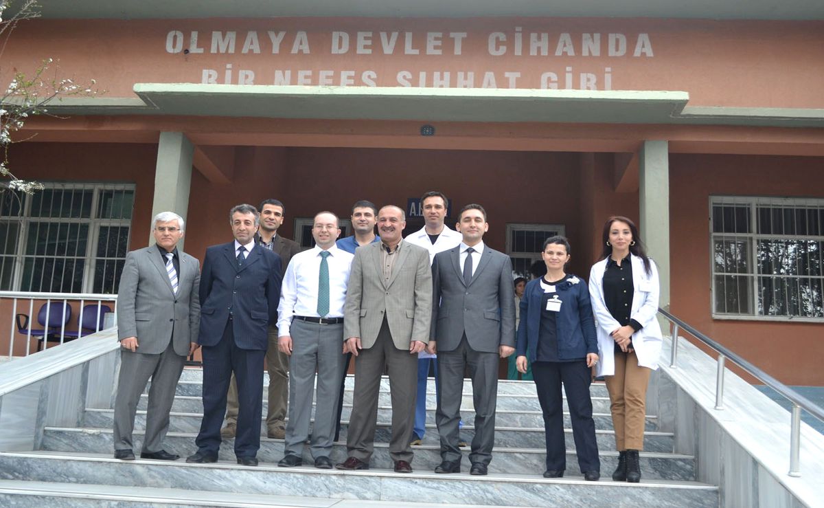 Başkan Aşkın, Kula Devlet Hastanesi\'ni Ziyaret Etti