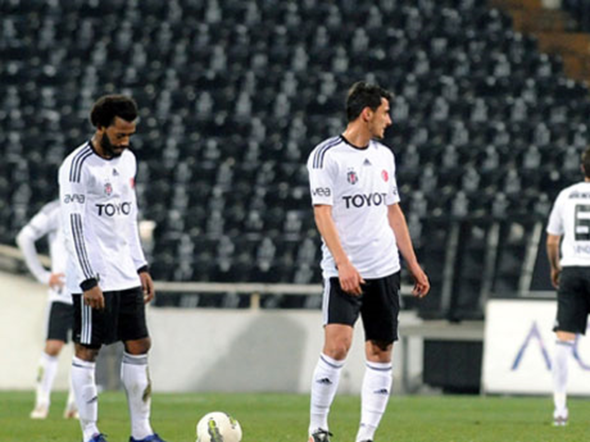 Beşiktaş\'a Kötü Haber