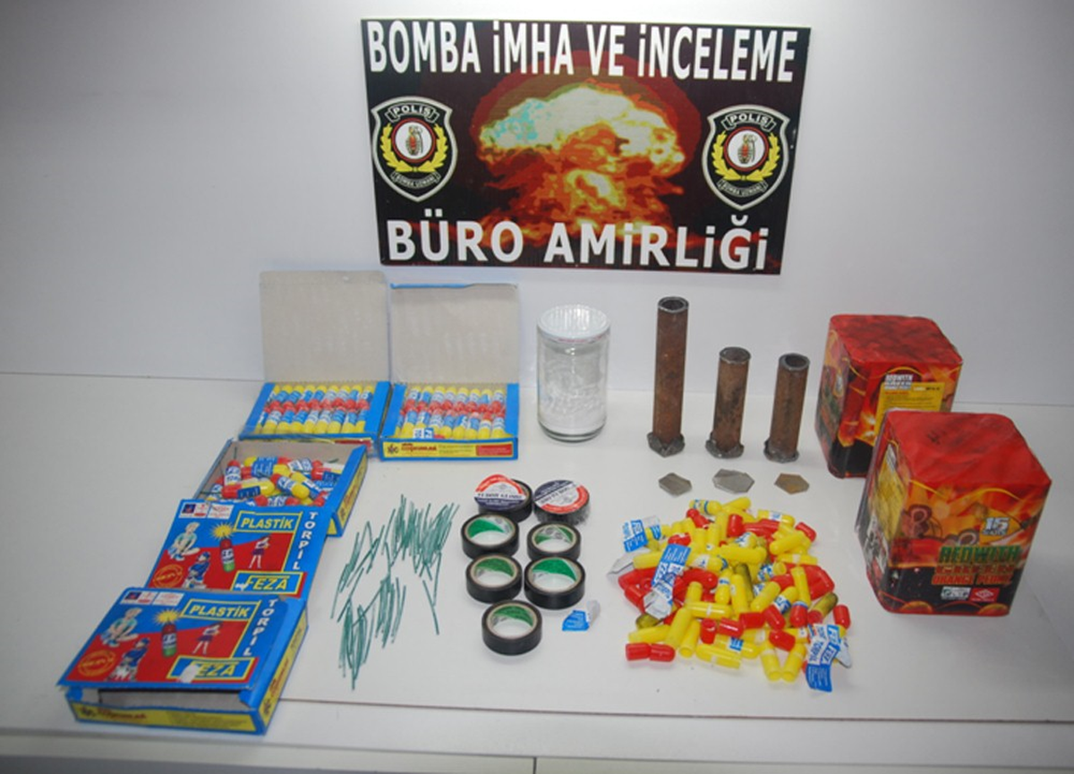 Bomba Yaparken Suçüstü Yakalandı