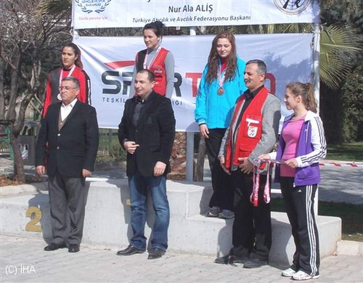 Büyükşehir\'li Beş Atıcı Bir Üst Turda