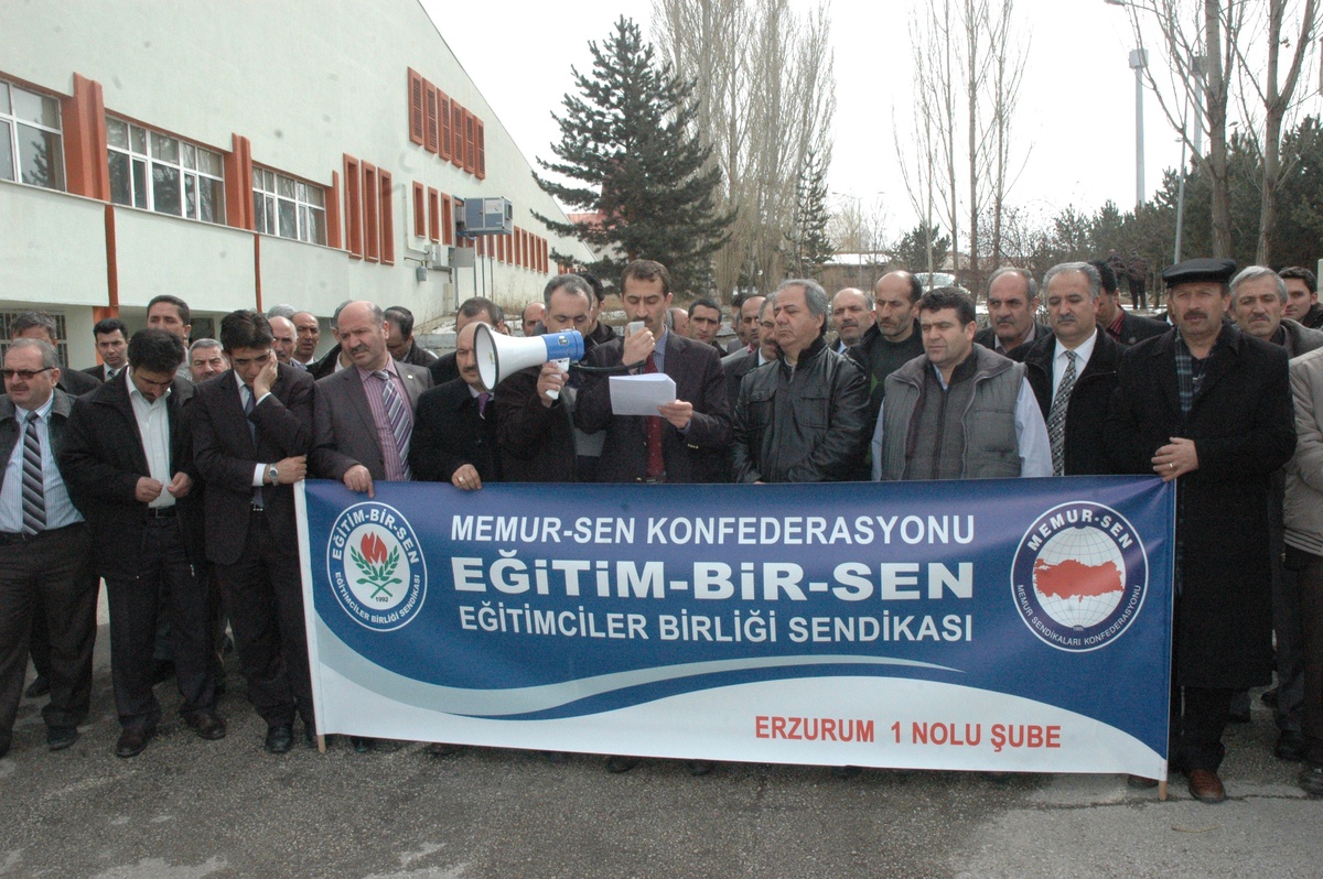 Eğitim Bir Sen\'den Fazla Mesai Tepkisi