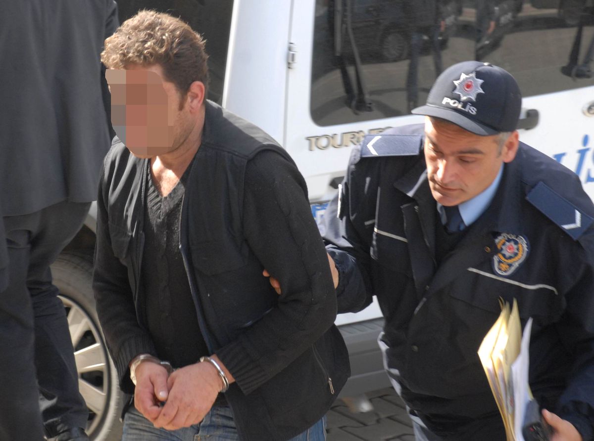 Eşini Darp Ettiği İddia Edilen Kocaya Gözaltı