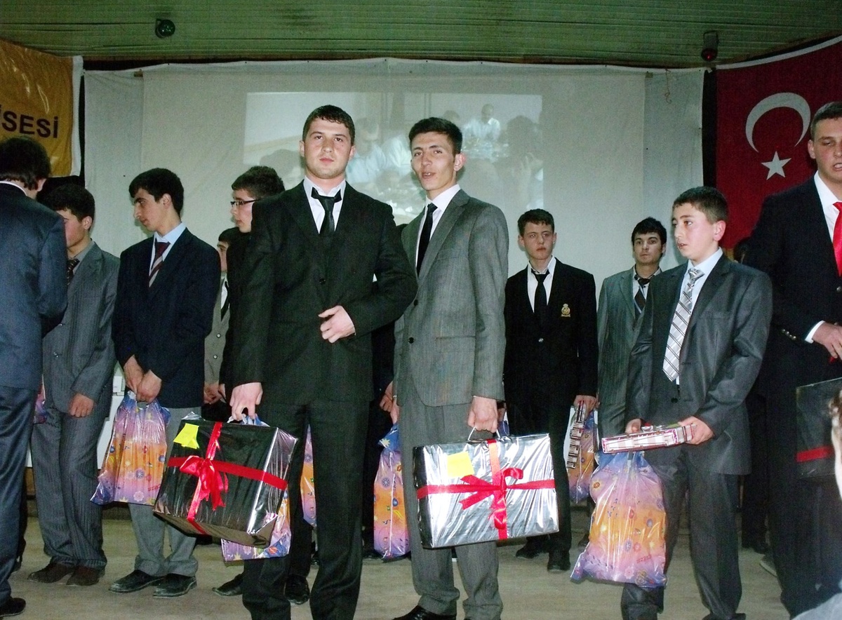 Gediz Anadolu İmam Hatip Lisesi Öğrencilerine Kaymakamdan Teşekkür