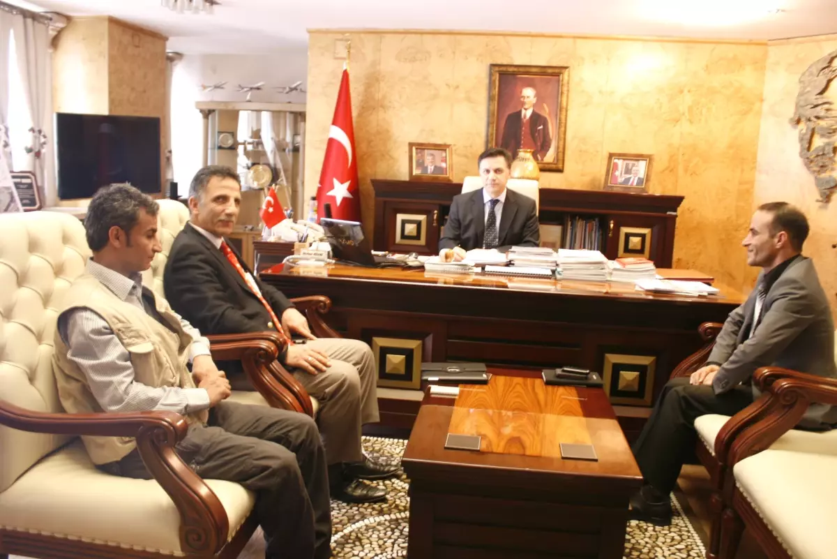 İha'dan Mardin Valisi ve Belediye Başkanına Ziyaret