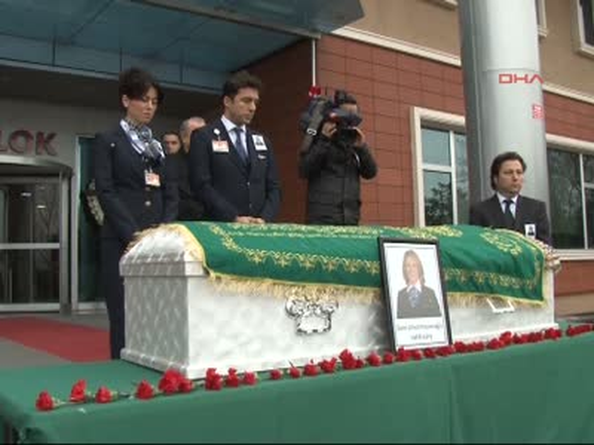 Japonya\'da Ölen Kabin Amiri İçin THY\'de Tören