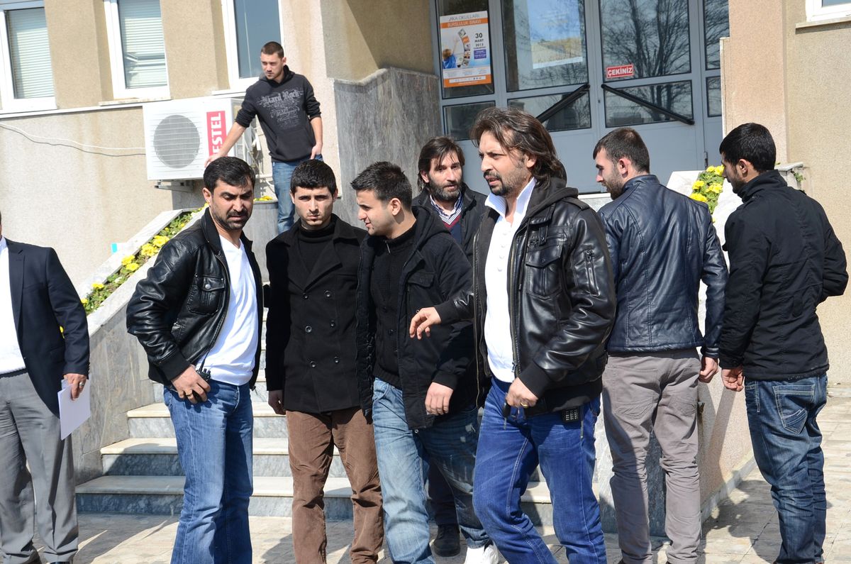 Kavgadan Polise Geldiler Hırsızlıktan Tutuklandılar