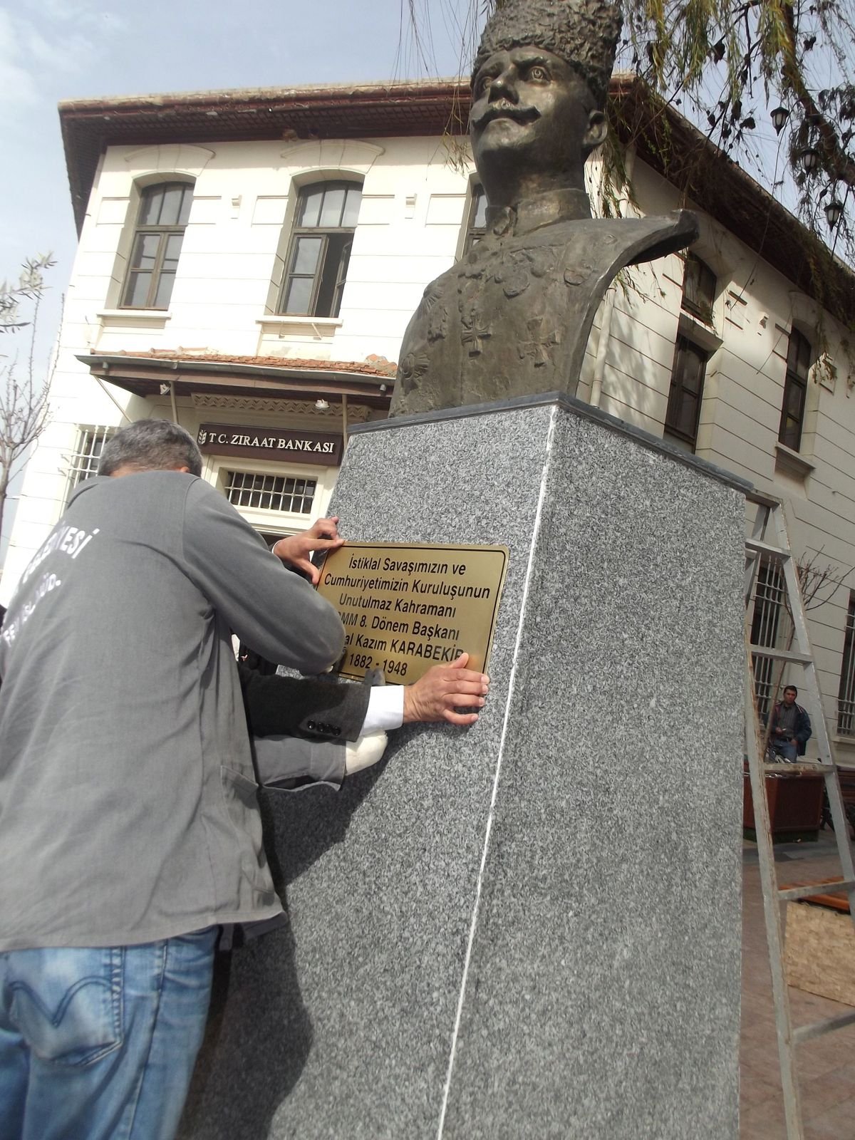 Kazım Karabekir Büstü Yerine Kondu