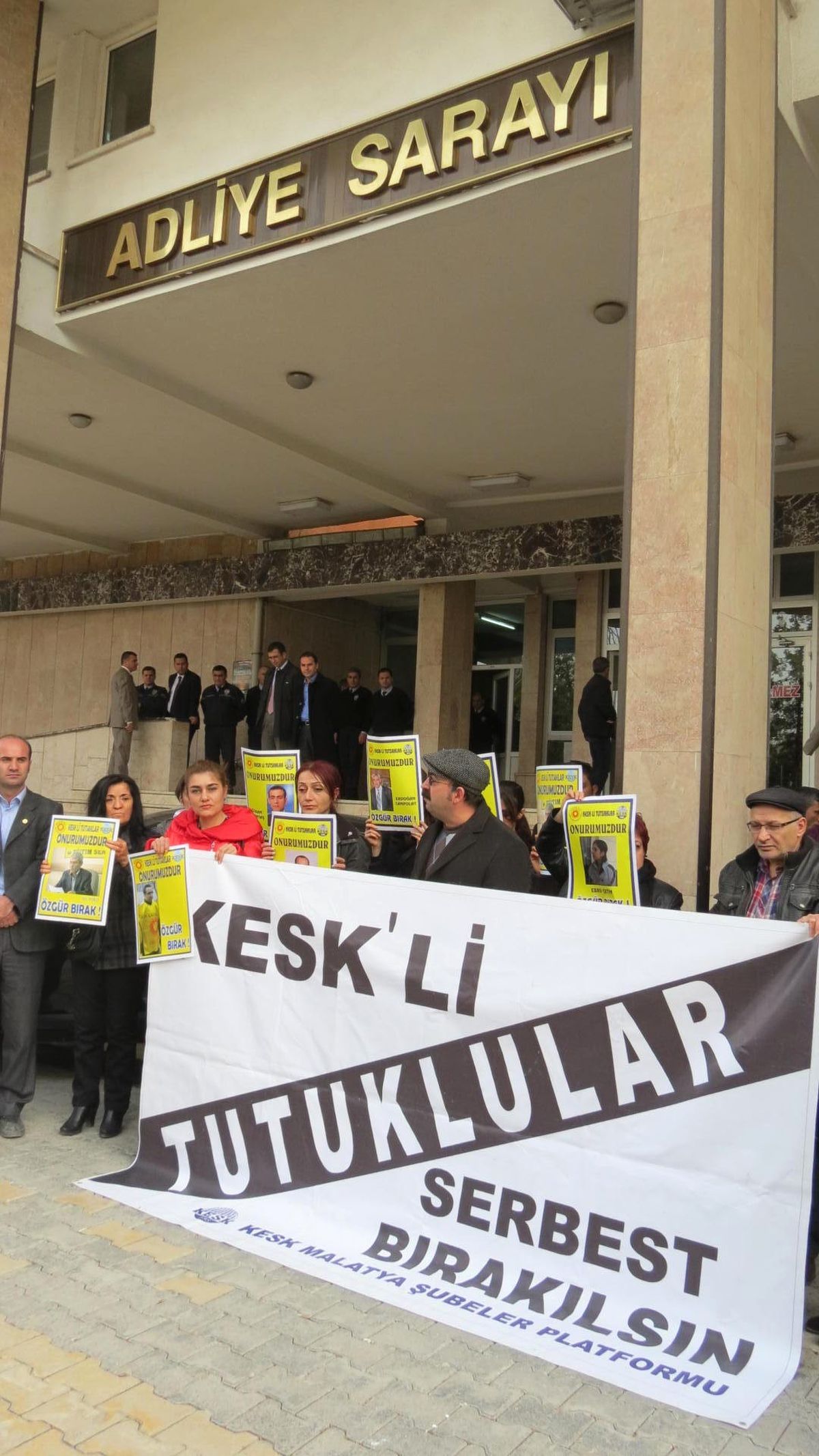 Kesk Üyelerinden Kck Eylemi