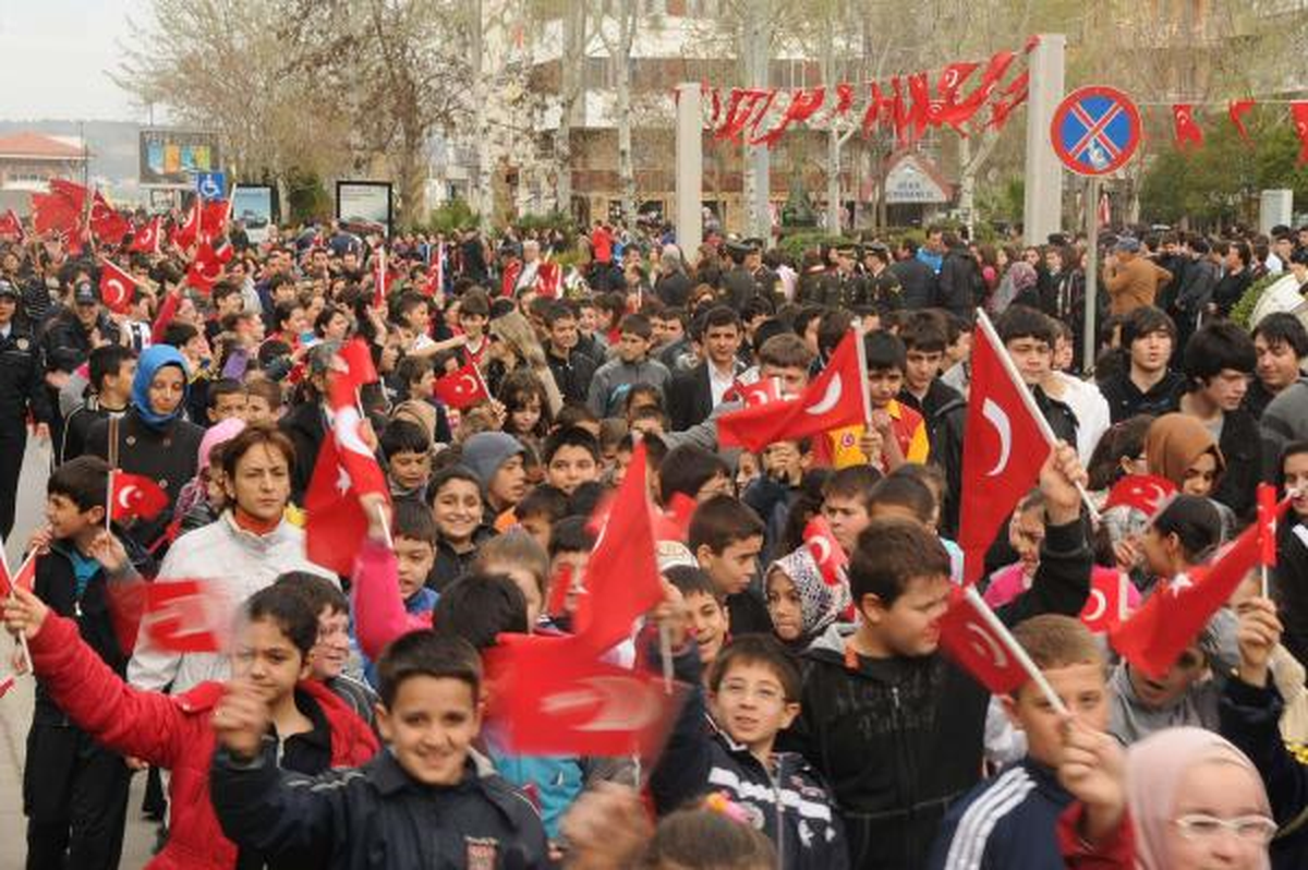 \'Kutsal Emanetler\' Çanakkale\'den Yola Çıktı