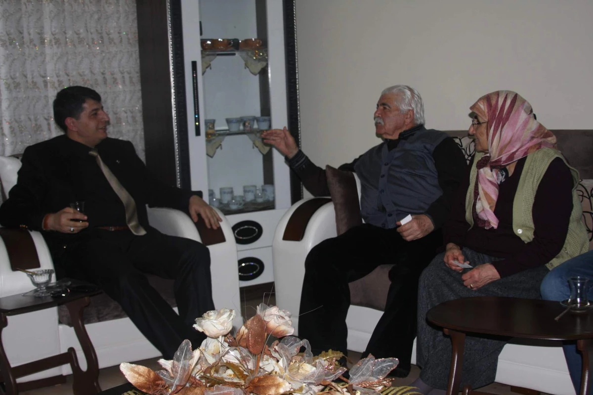 MHP İl Başkanı Hakan Er, Ev Ziyaretlerini Sürdürüyor
