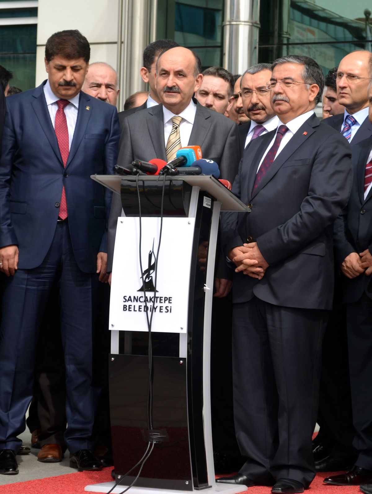 Müezzinoğlu ve Yılmaz, Hastane Arazisinde İnceleme Yaptı