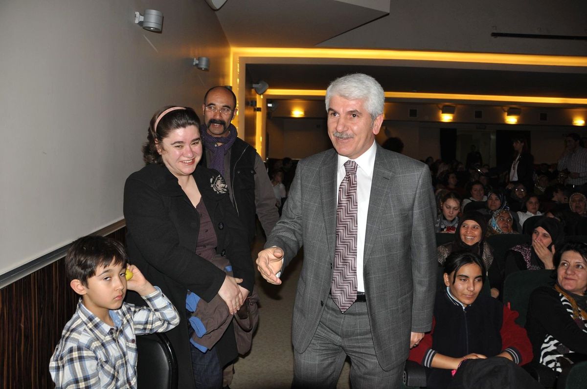 \'Odunpazarı\'nda Gülmeye Davet\' Projesi