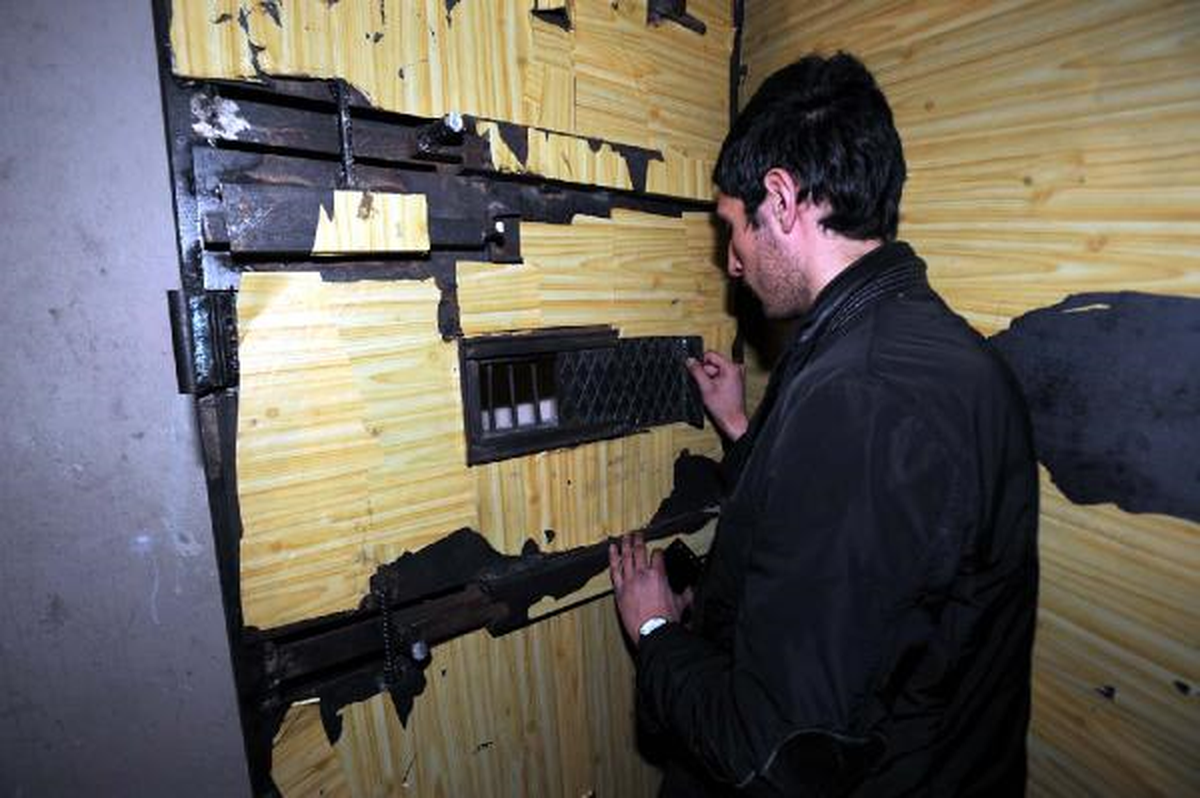 Okmeydanı\'nda Polis Müdahalesi