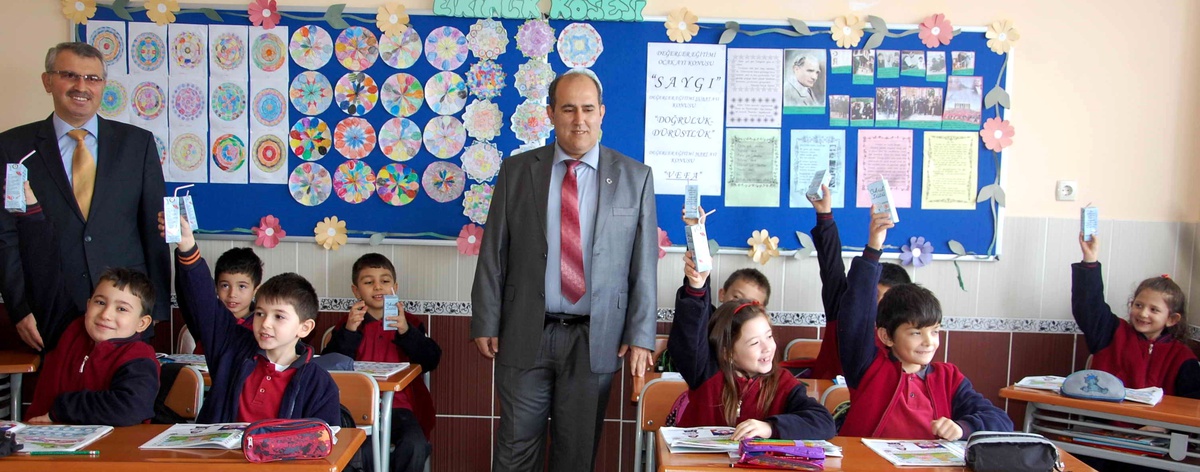 Okul Sütünden Yararlanan Özel Okul Öğrencilere Kaymakama Teşekkür Etti