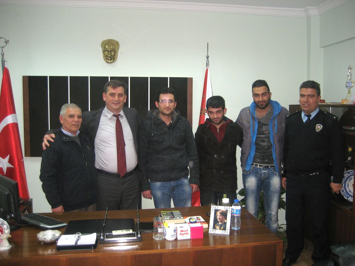 Önce Kavga Ettiler, Sonra Barıştılar
