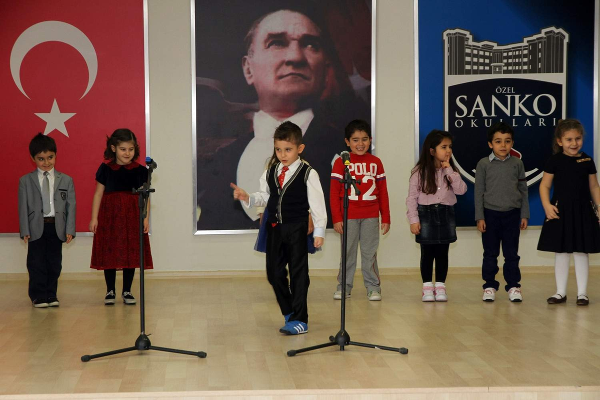 Özel Sanko Anasınıflarının Nine ve Dedelere Saygısı