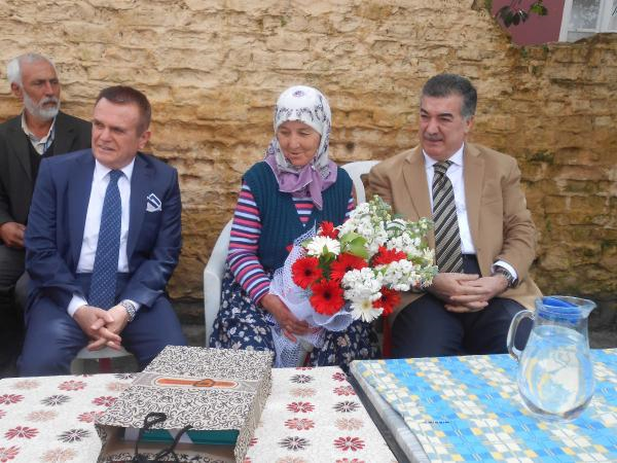 Polis Memuruna Ziyaretçi Akını