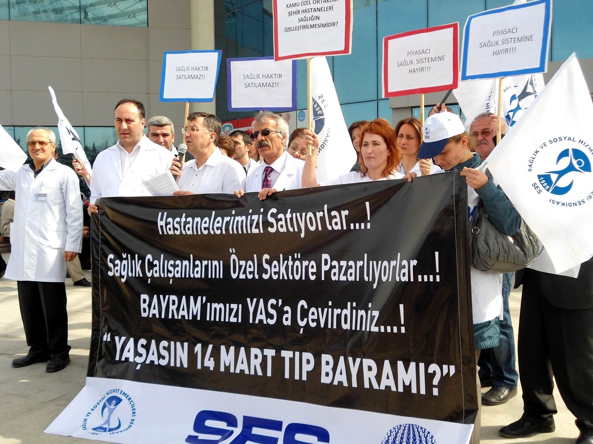 Sağlık Çalışanlarından 14 Mart\'a \'14 İstek\'